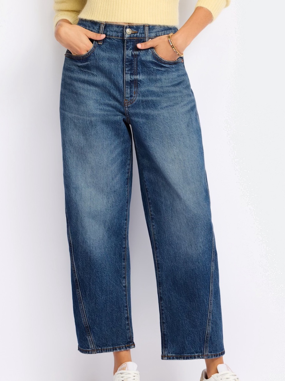 Women’s Daze Denim Barrel Leg Jeans Size 27, EUC